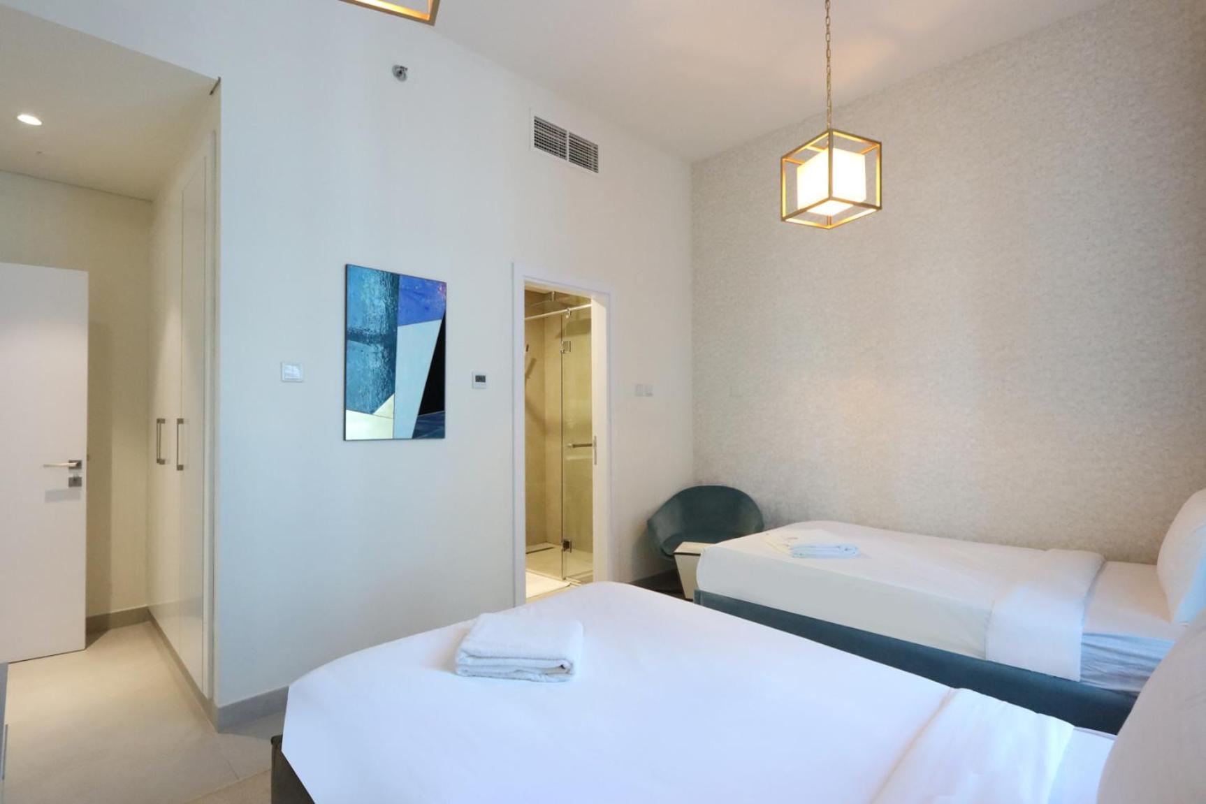 Apartment 2br In Marina Walk To Dining & Nightlife Dubai